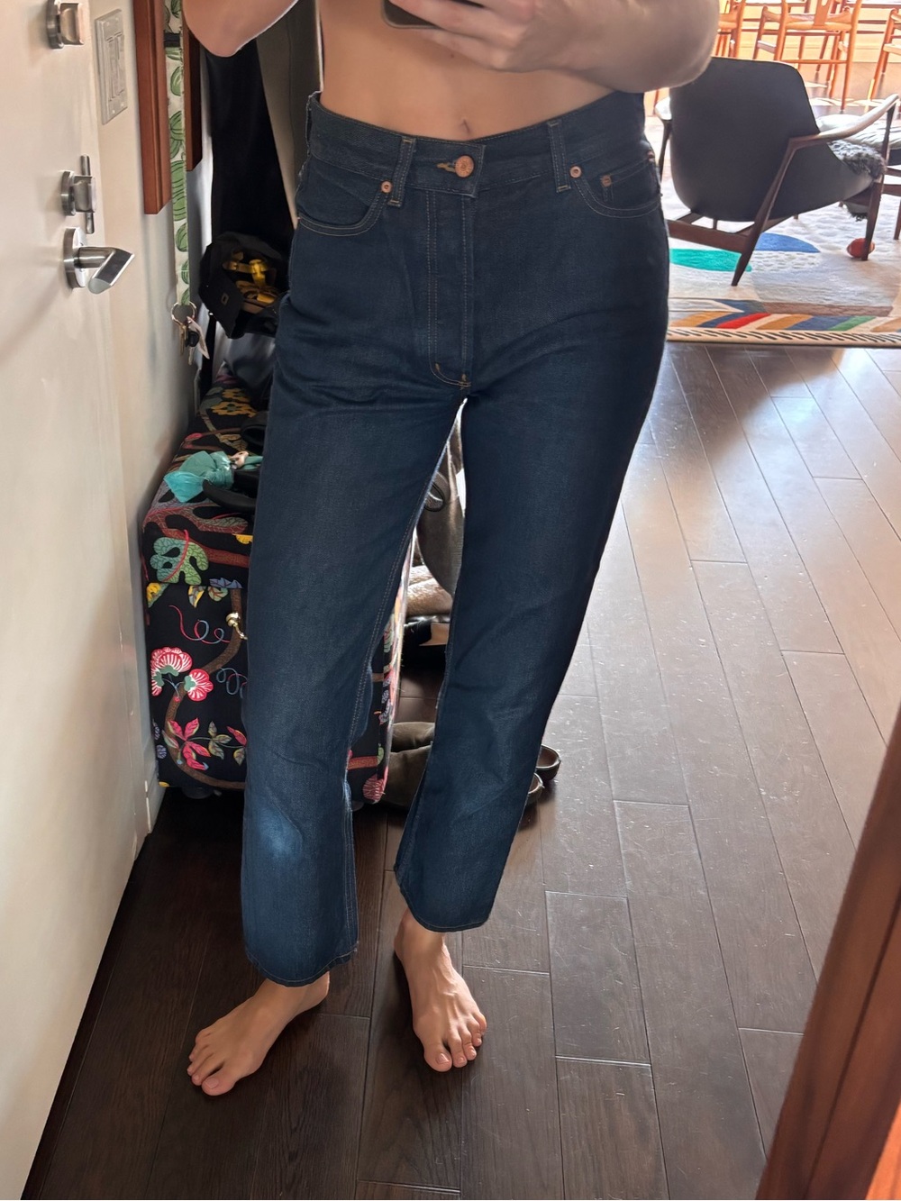 Doen Dark Blue Cropped High-Rise Straight Jeans